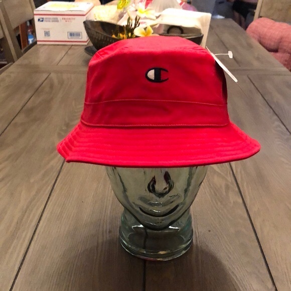Champion Bucket Hat 